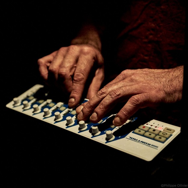 Logelloop's controller - Oficina Digital©Philippe Ollivier