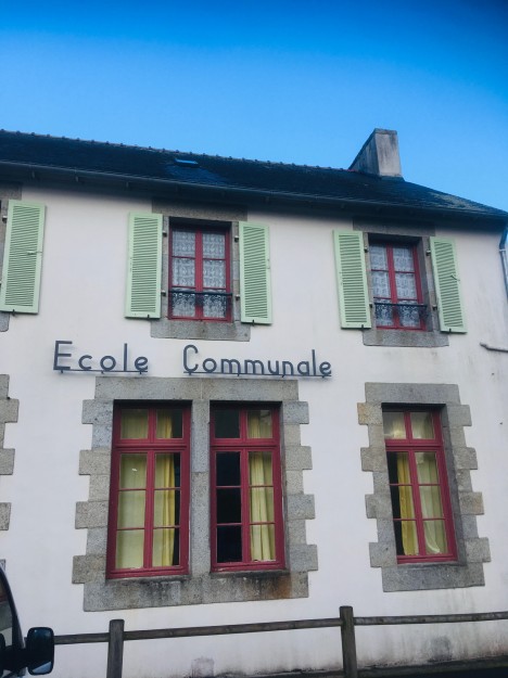 Ecole